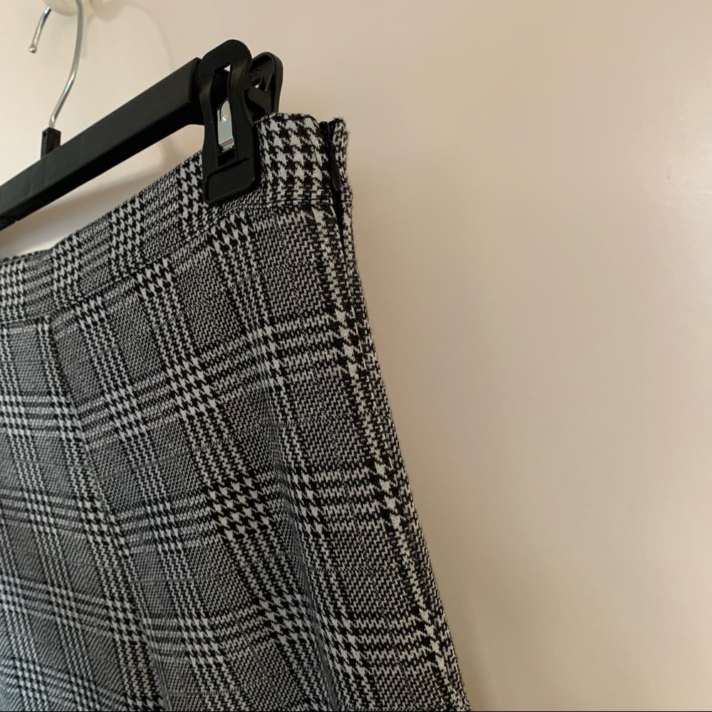 Houndstooth High Rise Pants - Picture 7 of 8